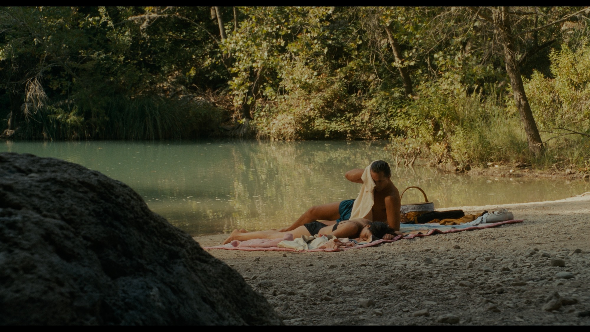 Screen capture from The Hot Spot