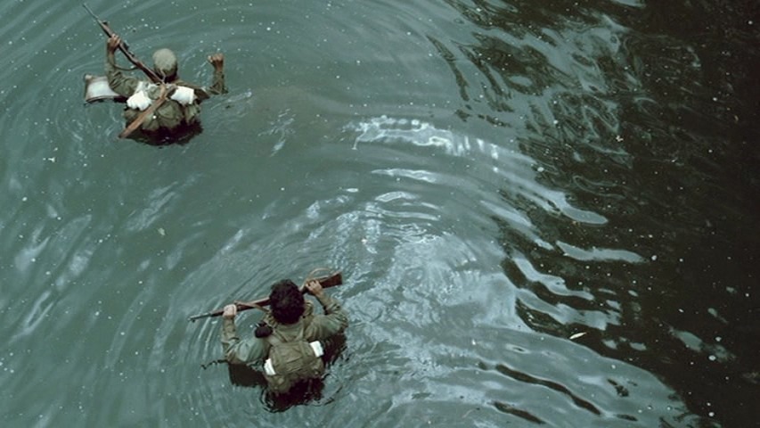 Screen capture from Che