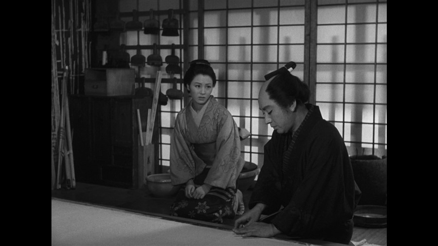 Screen capture from A Story from Chikamatsu