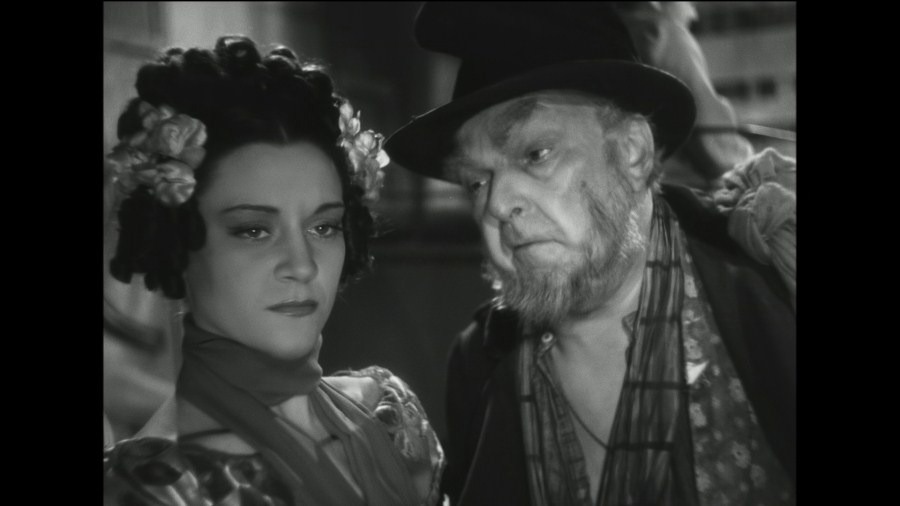 Screen capture from Children of Paradise