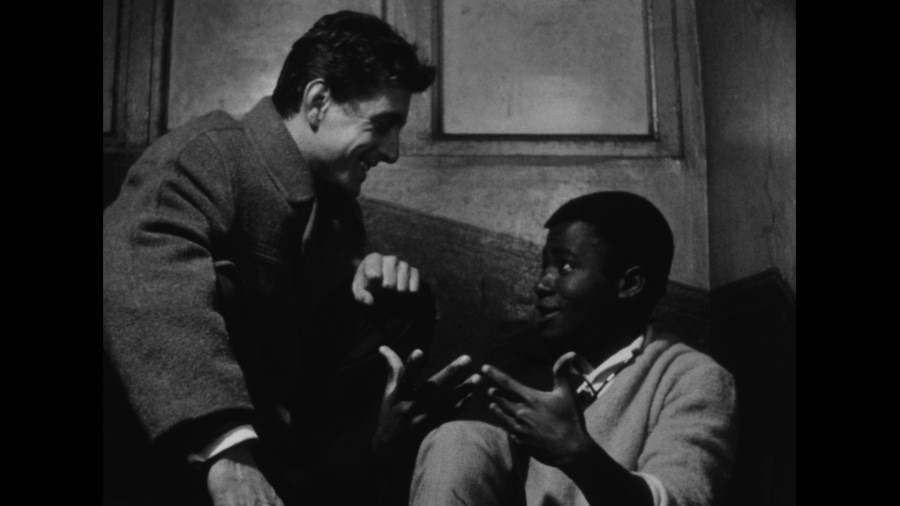Screen capture from Chronicle of a Summer