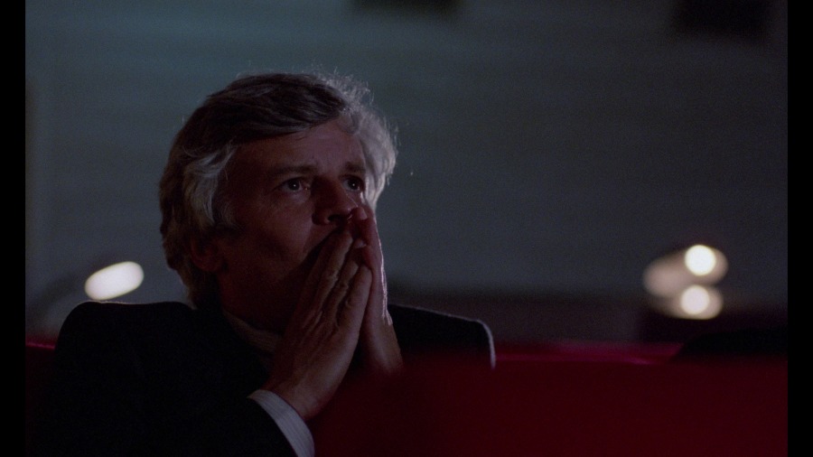 Screen capture from Cinema Paradiso