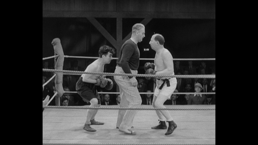 Screen capture from City Lights