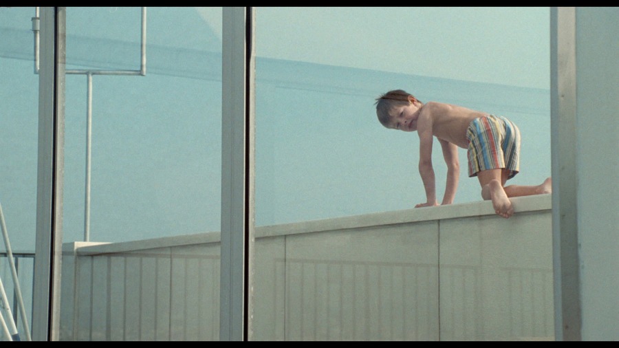 Screen capture from Code Unknown