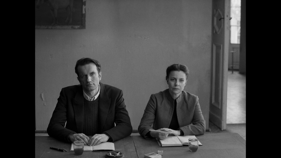 Screen capture from Cold War