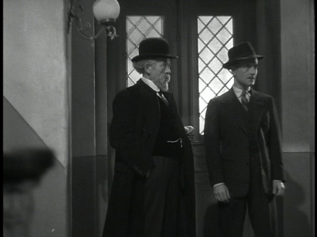 Screen capture from Le Corbeau