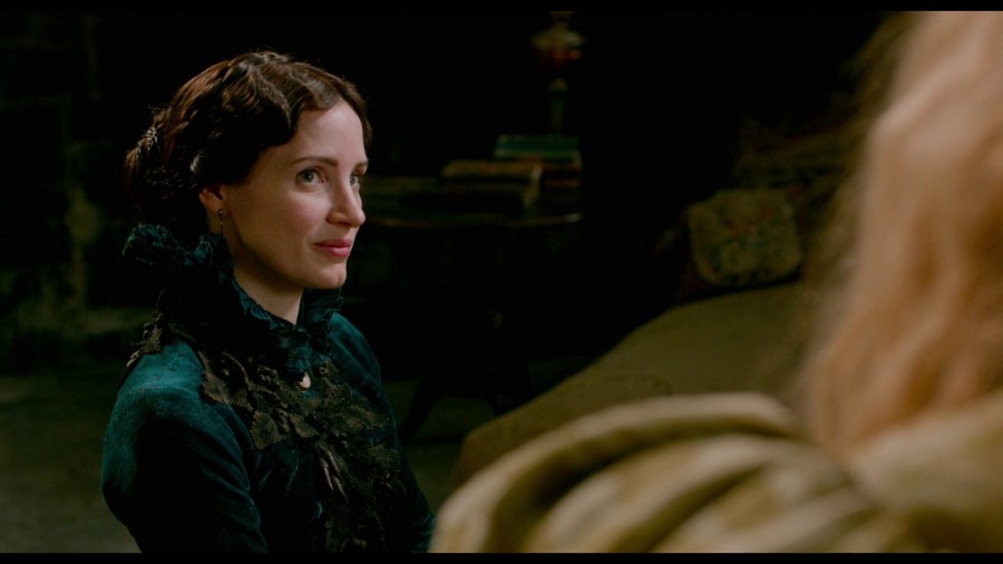 Screen capture from Crimson Peak