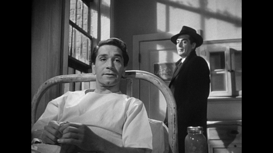 Screen capture from Cry of the City