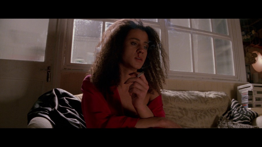 Screen capture from The Crying Game