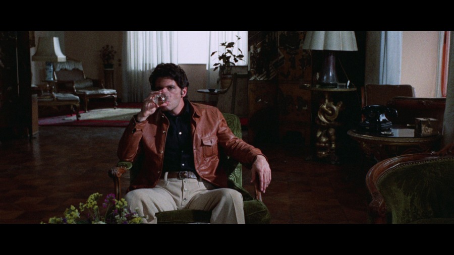Screen capture from The Bird with the Crystal Plumage