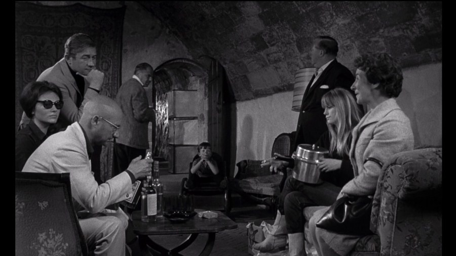Screen capture from Cul-de-sac