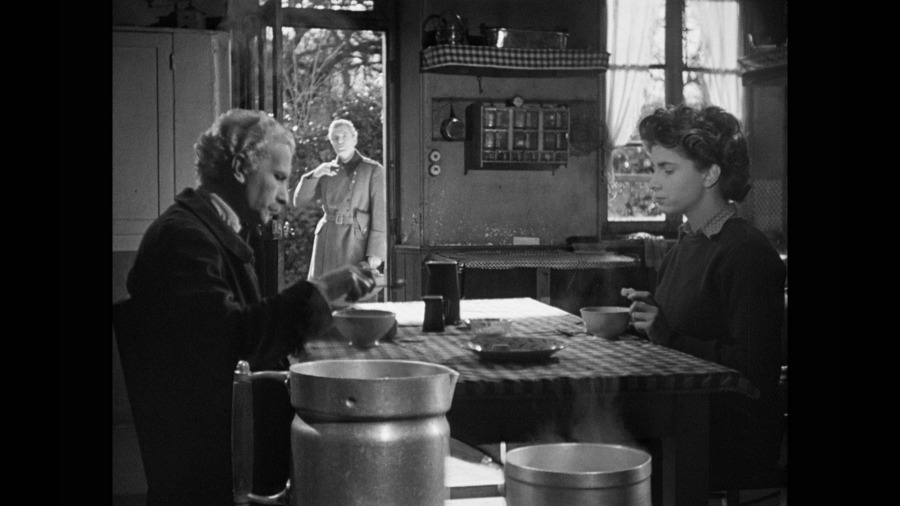 Screen capture from Le silence de la mer