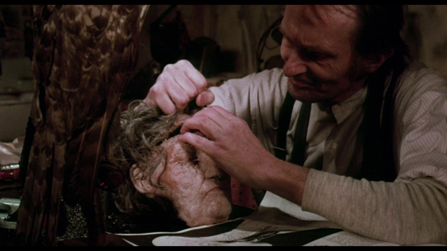 Screen capture from Deranged