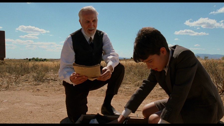Screen capture from The Devil's Backbone
