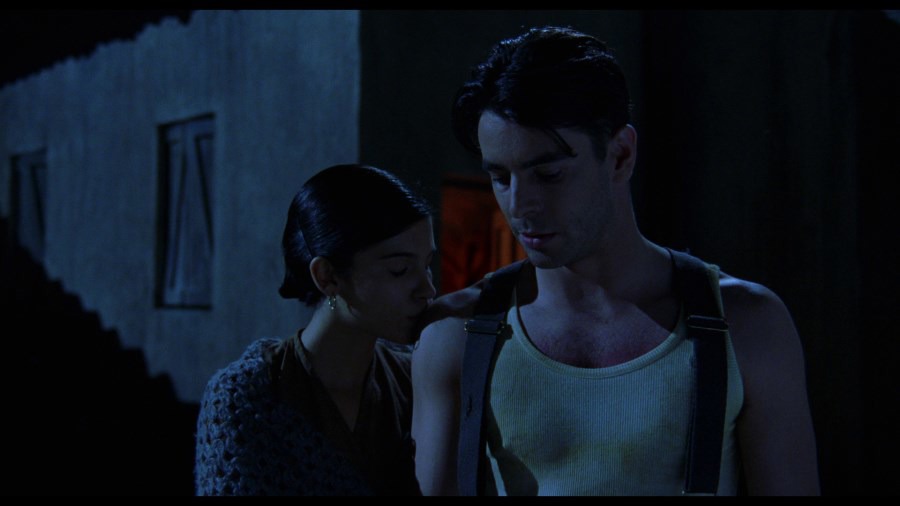 Screen capture from The Devil's Backbone