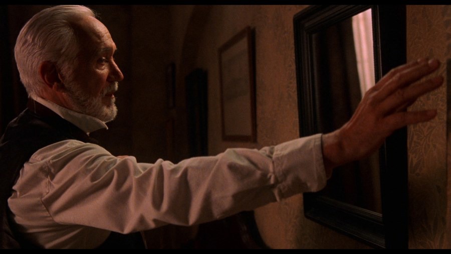 Screen capture from The Devil's Backbone