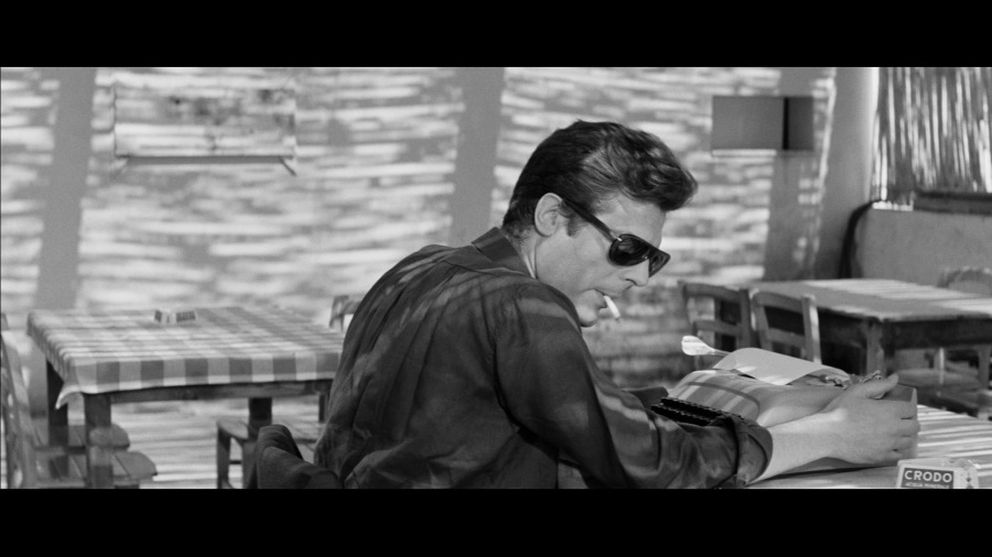 Screen capture from La dolce vita