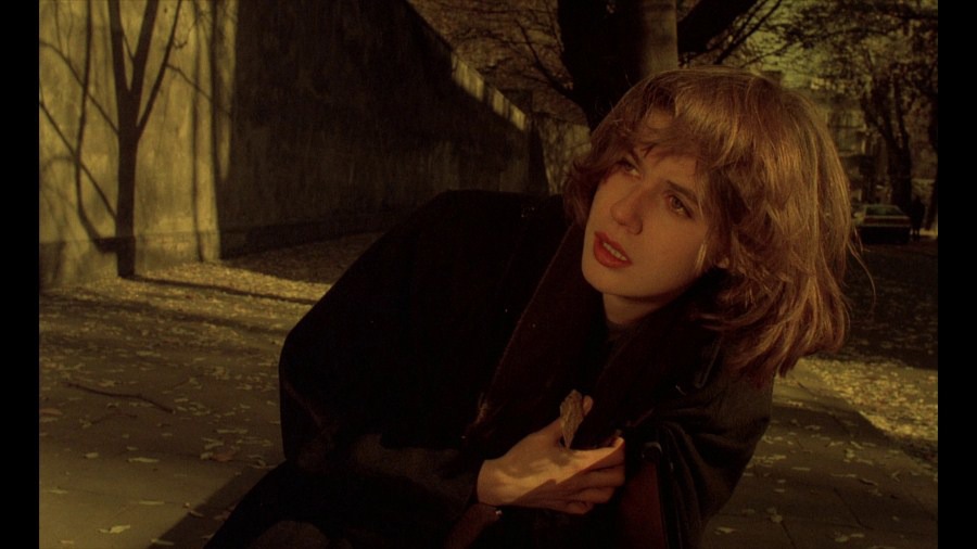 Screen capture from The Double Life of Véronique