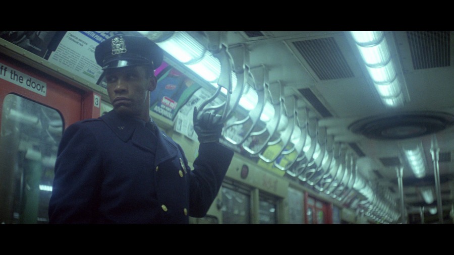 Screen capture from Dressed to Kill