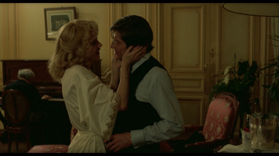 Screen capture from Duelle