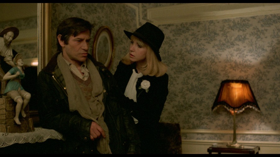 Screen capture from Duelle
