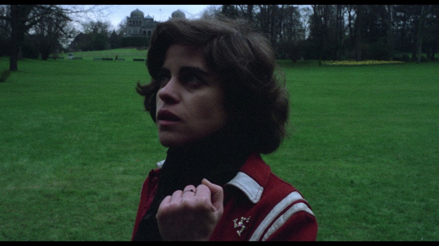 Screen capture from Duelle