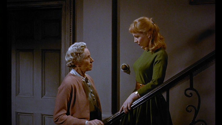 Screen capture from Basil Dearden’s London Underground