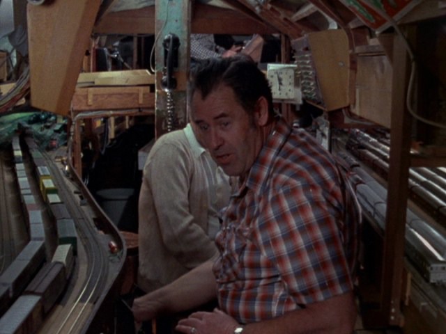 Screen capture from Three Popular Films by Jean-Pierre Gorin