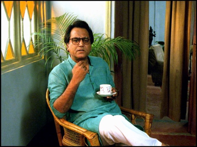 Screen capture from Late Ray