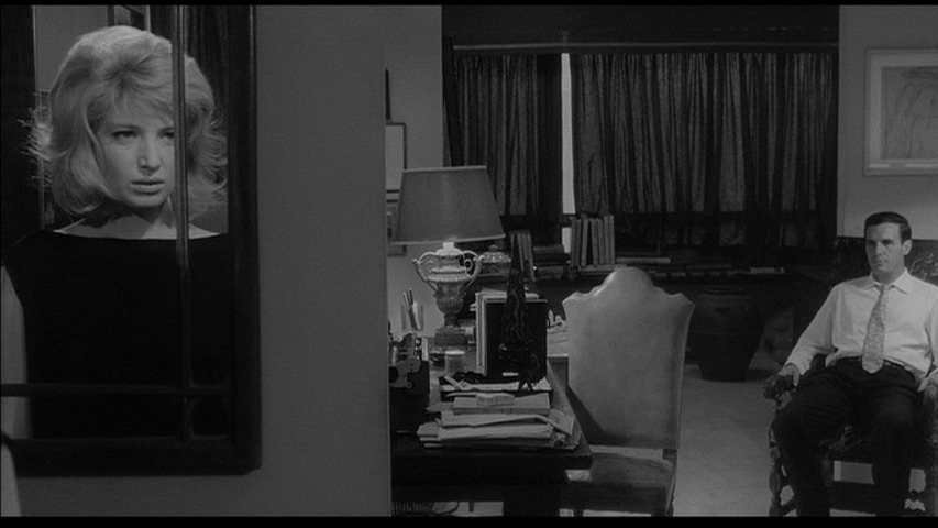 Screen capture from L'eclisse