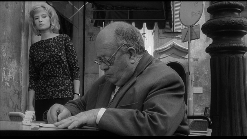 Screen capture from L'eclisse