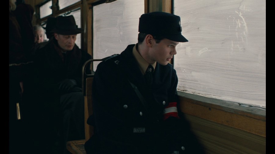 Screen capture from Europa Europa