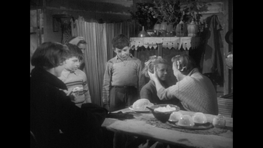 Screen capture from Europe ’51