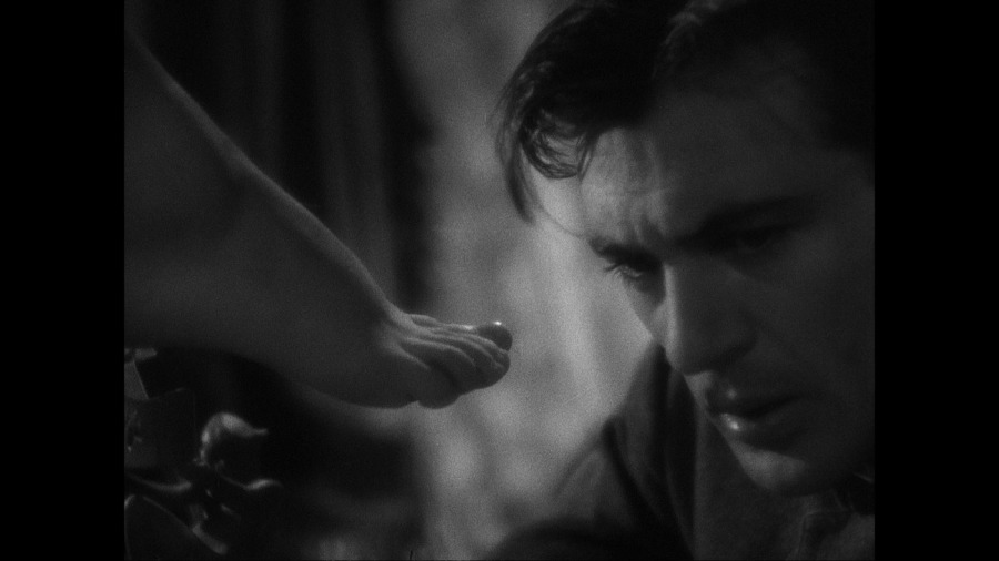 Screen capture from A Farewell to Arms