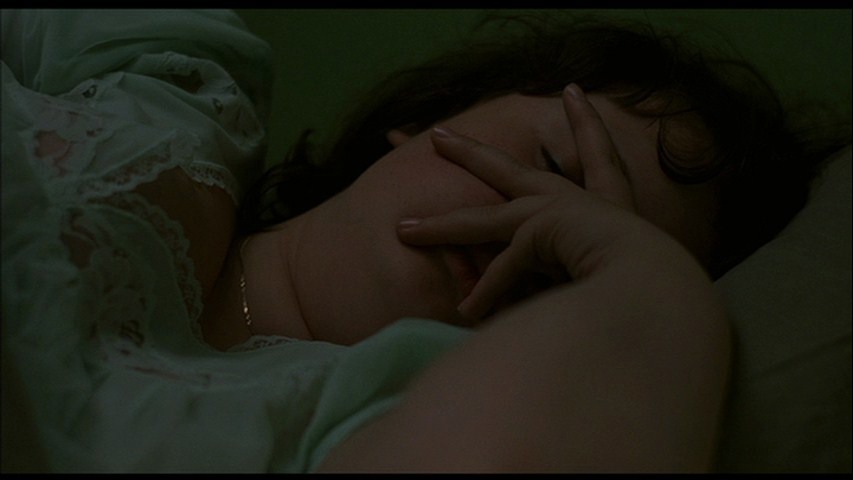 Screen capture from Fat Girl