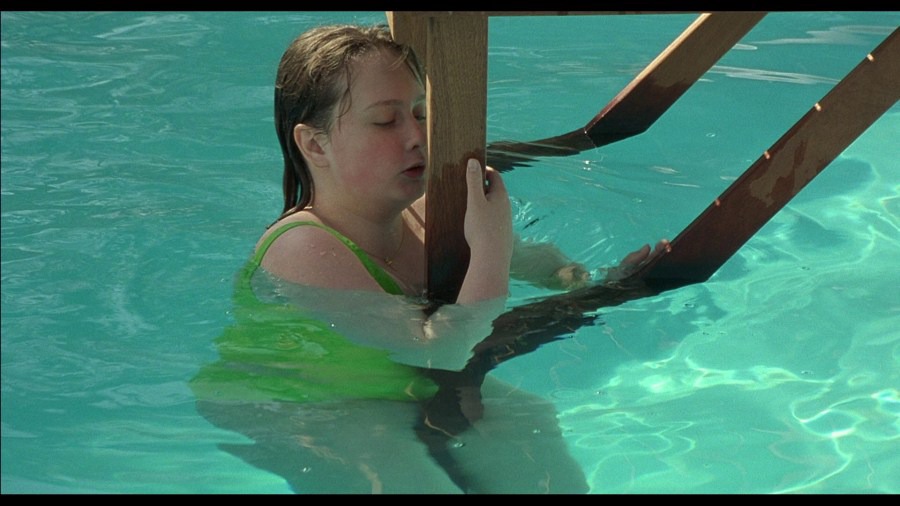 Screen capture from Fat Girl