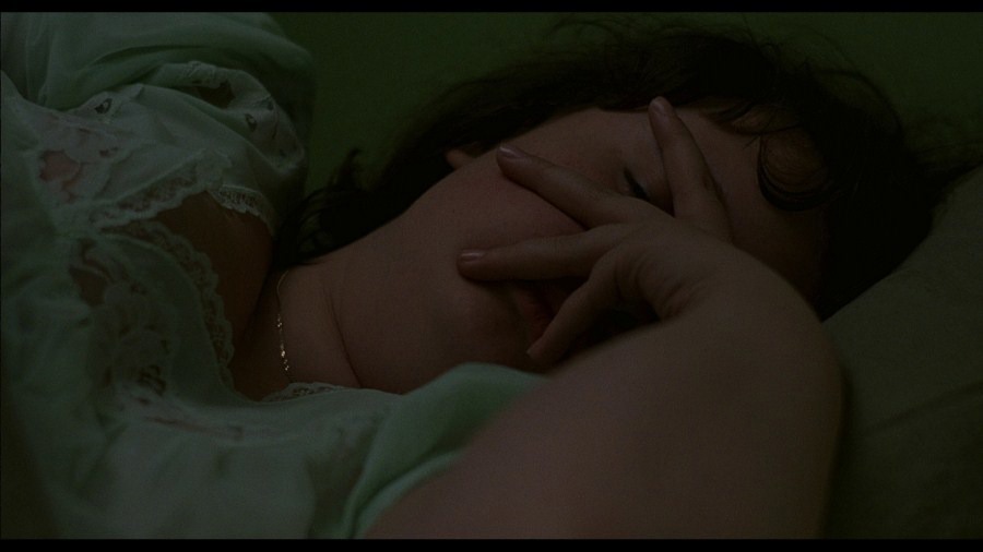 Screen capture from Fat Girl
