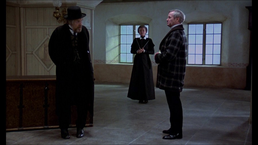 Screen capture from Fanny and Alexander