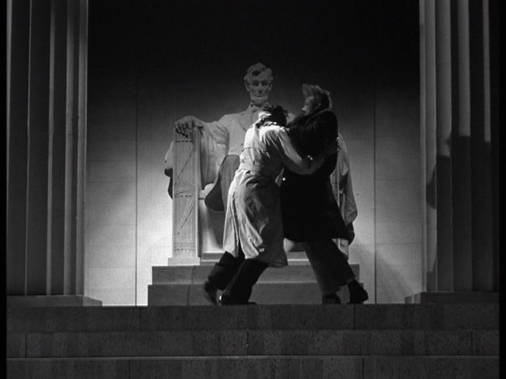 Screen capture from The Fearmakers