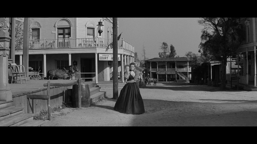 Screen capture from Forty Guns