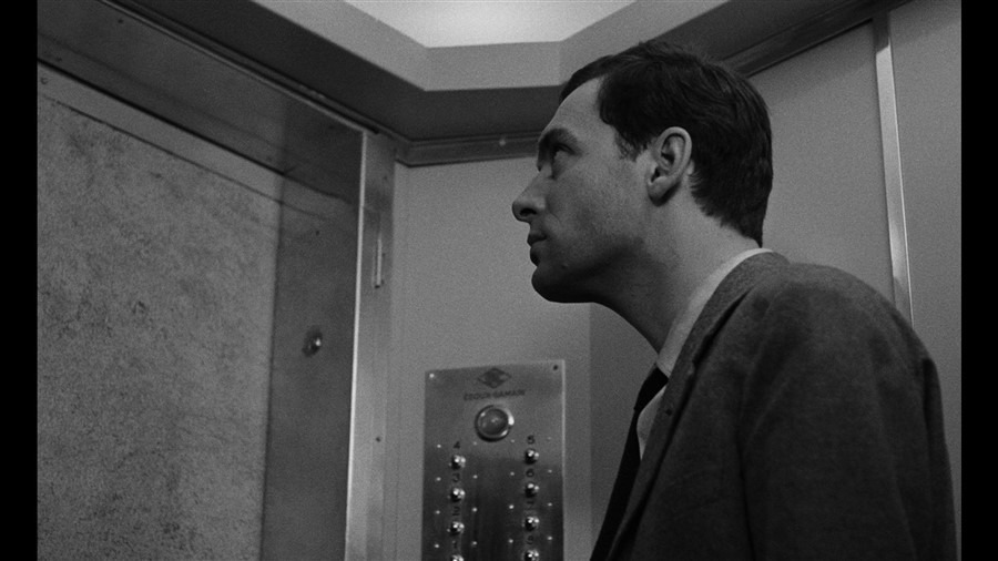 Screen capture from Elevator to the Gallows