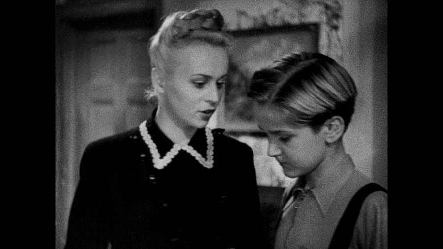 Screen capture from Germany Year Zero