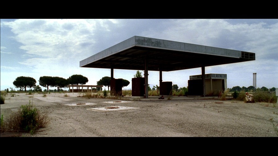Screen capture from Gomorrah