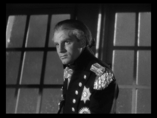 Screen capture from That Hamilton Woman