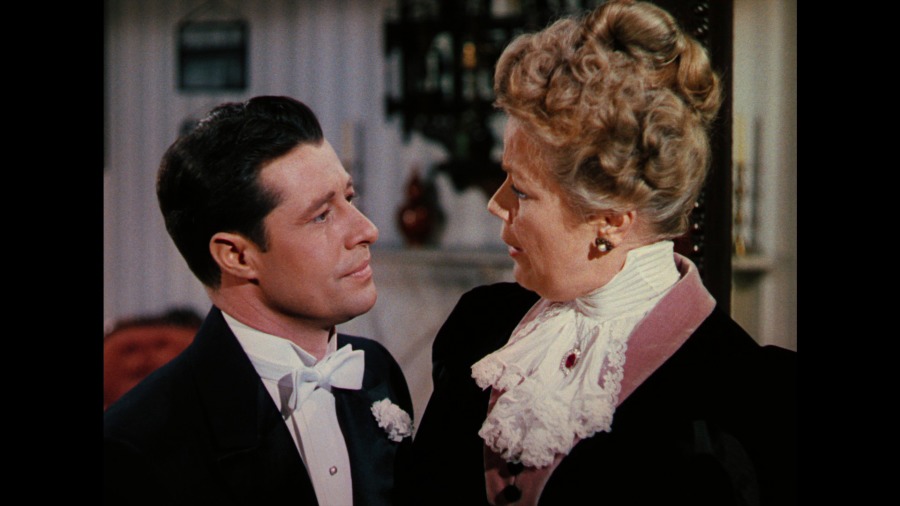 Screen capture from Heaven Can Wait