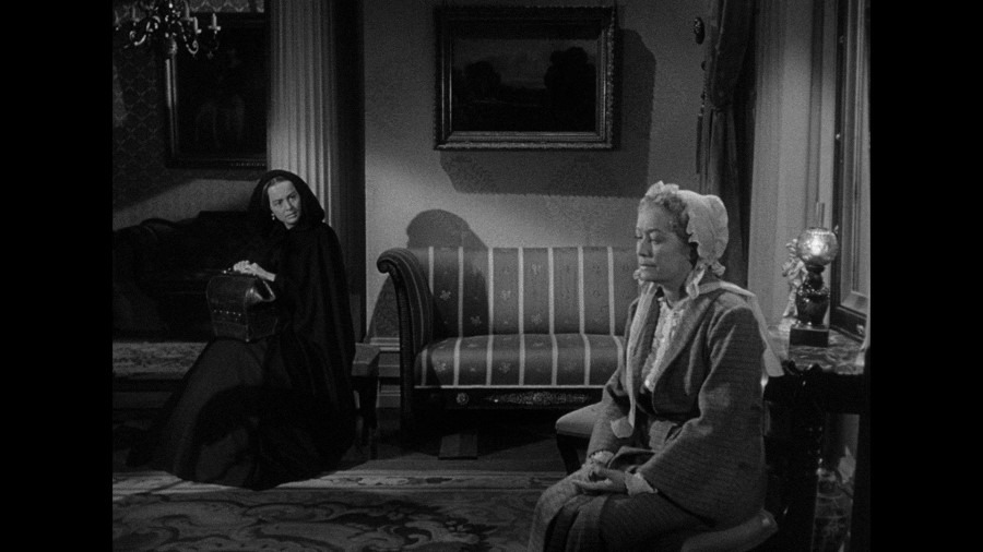 Screen capture from The Heiress