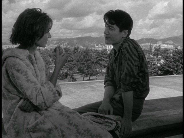 Screen capture from Hiroshima mon amour