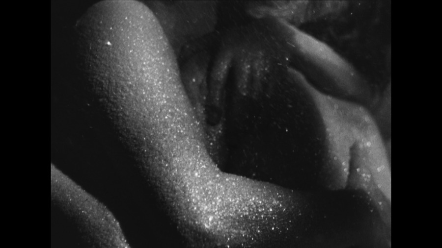 Screen capture from Hiroshima mon amour