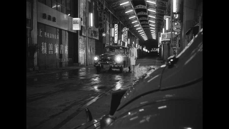 Screen capture from Hiroshima mon amour