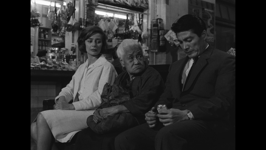 Screen capture from Hiroshima mon amour